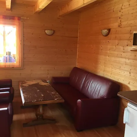 U Edzia Lodge